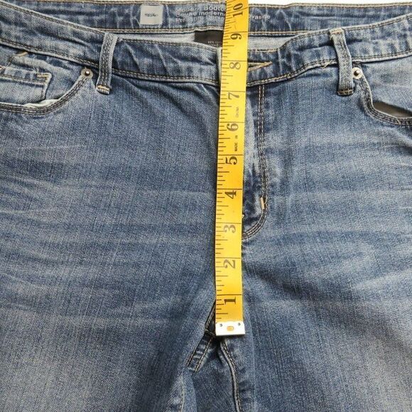 Mossimo Modern Bootcut Women's Size 14 Medium Wash Blue Denim Stretch 36X32 - Picture 7 of 13